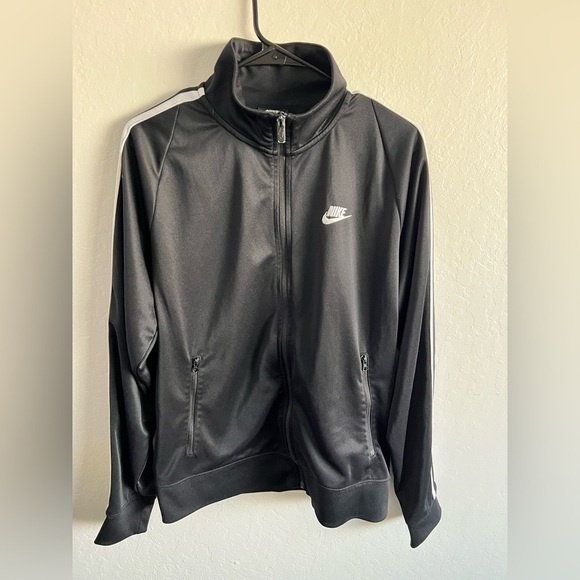 Nike Track Jacket Black and White Size M - Picture 1 of 6
